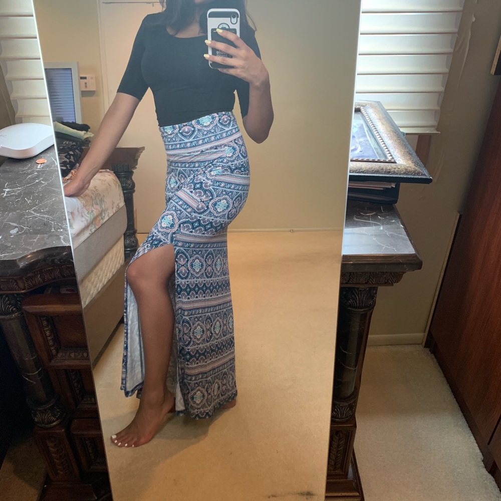 Printed maxi skirt